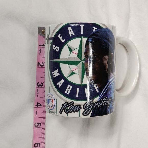 Vintage Ken Griffey Jr coffee mug - Picture 7 of 8